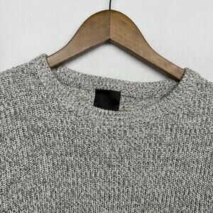 H&M Sweater Men's medium Gray Tight Knit Casual Crewneck preppy Fall Casual